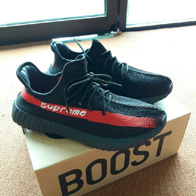 Supreme outlet yeezy red