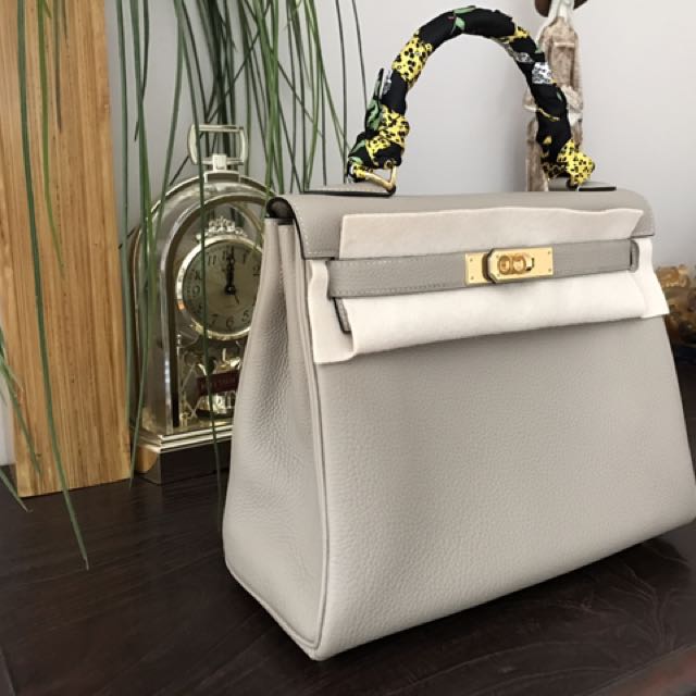 Brandlover Cafe - 👜Hermes Kelly28 etoupe PHW togo stamp Y NEW