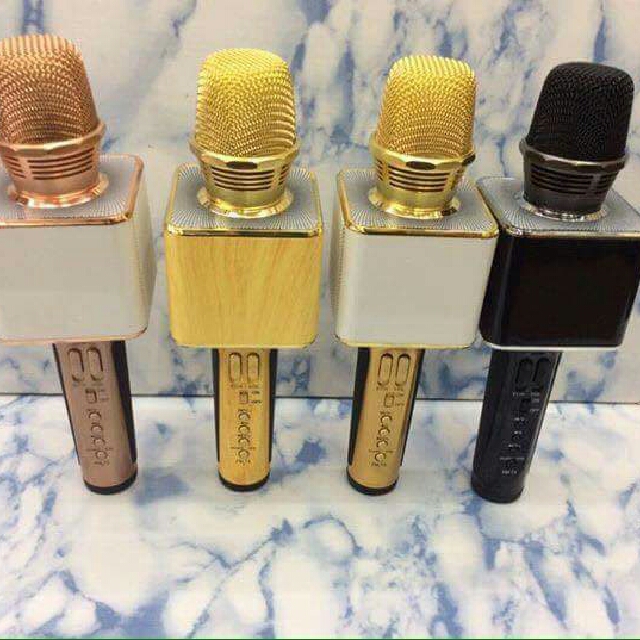 Bluetooth Magic mic karaoke wireless (Category: Microphones) located in Manila. Submitted by meannd (Listing ID 128513153, Image 1). Description: .