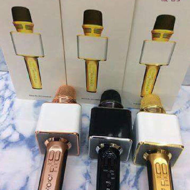 Bluetooth Magic mic karaoke wireless (Category: Microphones) located in Manila. Submitted by meannd (Listing ID 128513153, Image 3). Description: .