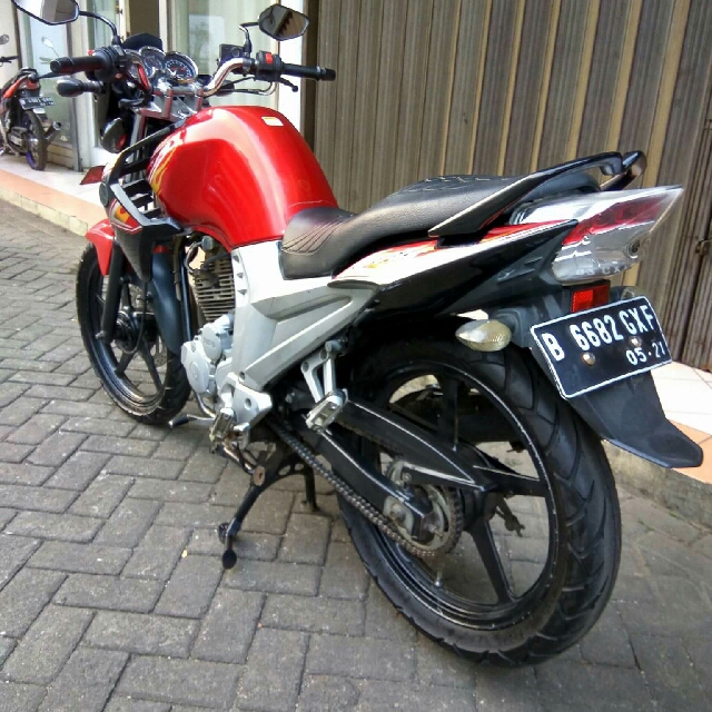 Di Jual Motor Yamaha Scorpio Z 225 Tahun 2011, Motor di Carousell