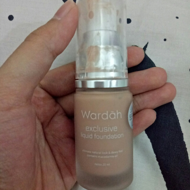 sheer pink wardah foundation