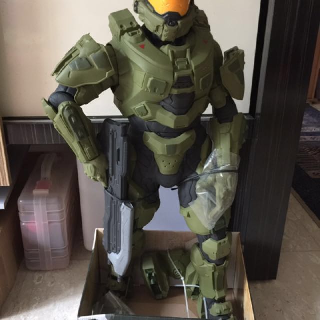 HALO 31" Master Chief Toy Figure 