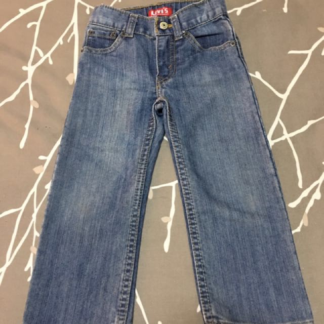 2t levi jeans