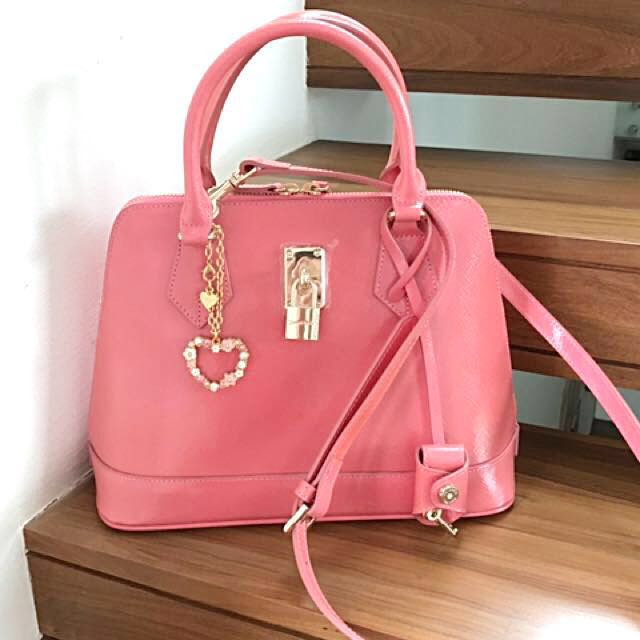 samantha thavasa bag