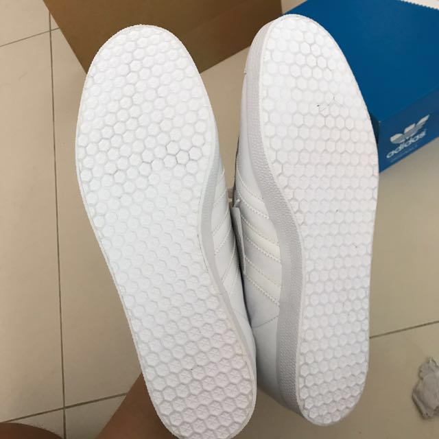 All white sales adidas gazelle
