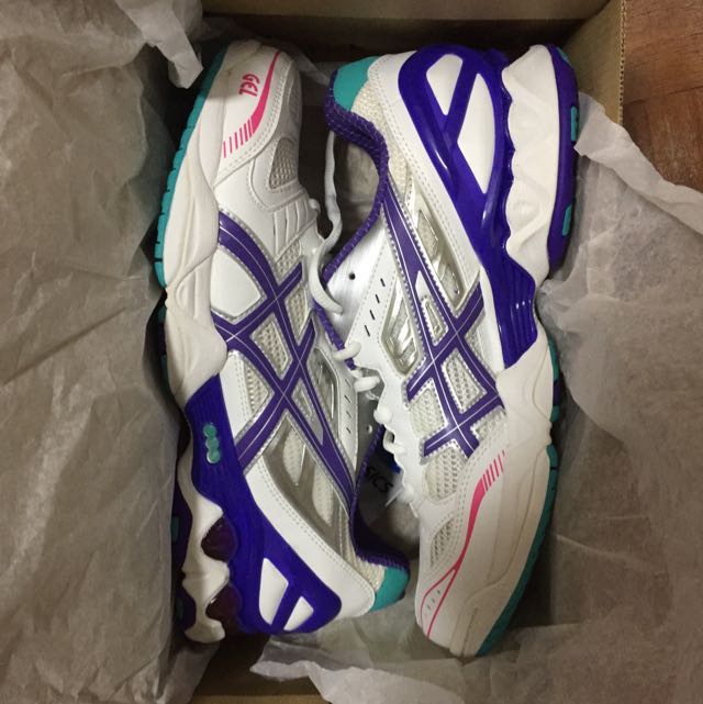 Asics gel netburner sales ignites