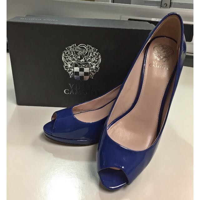 vince camuto blue heels