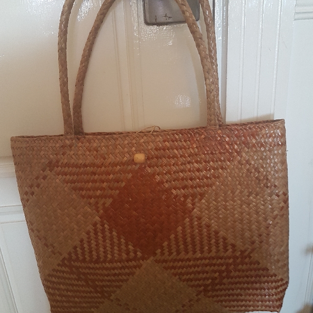 Handmade Beg Mengkuang Design Craft Handmade Goods Accessories On Carousell