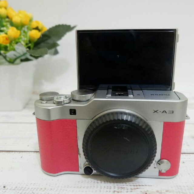 Kamera Mirrorless Fujifilm XA3 Pink BODY ONLY Termurah 