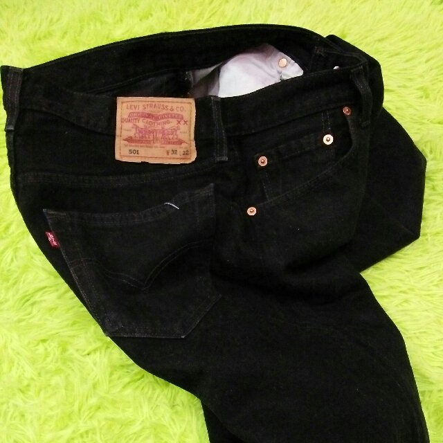 Levi's 501 Super Black Made in UK Jeans, Men's Fashion, Bottoms, Jeans on  Carousell