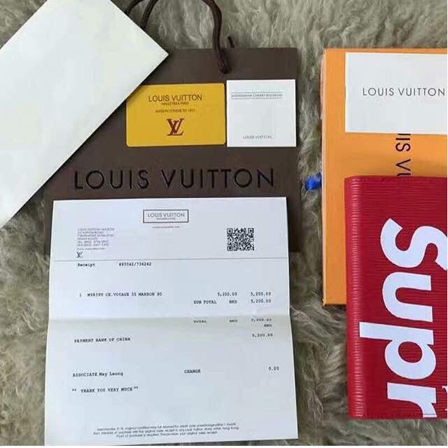 LV x Supreme Wallet Black, Men's Fashion, Watches & Accessories, Wallets &  Card Holders on Carousell