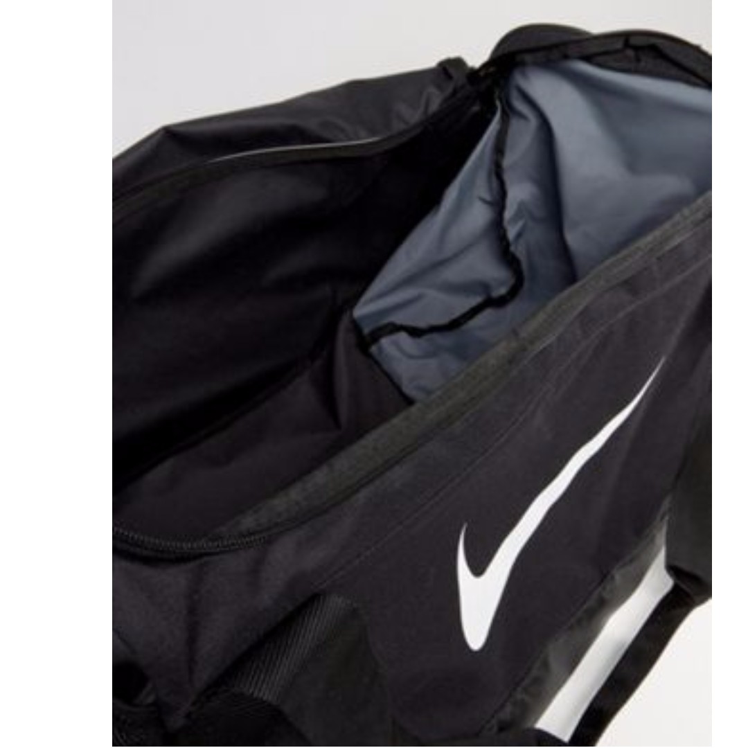 Nike Brasilia Duffel (Medium) BA5334-010, Men's Fashion, Bags, Backpacks Carousell