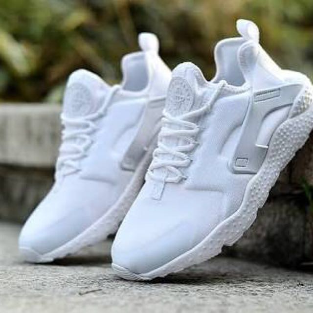 nike huarache ultra white womens