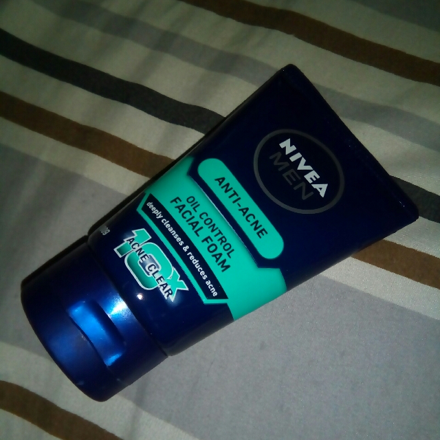 nivea anti acne facial foam