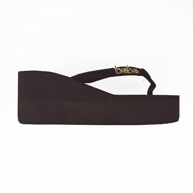 Bebe high on sale heel flip flops