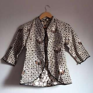 Reverse Batik Outer