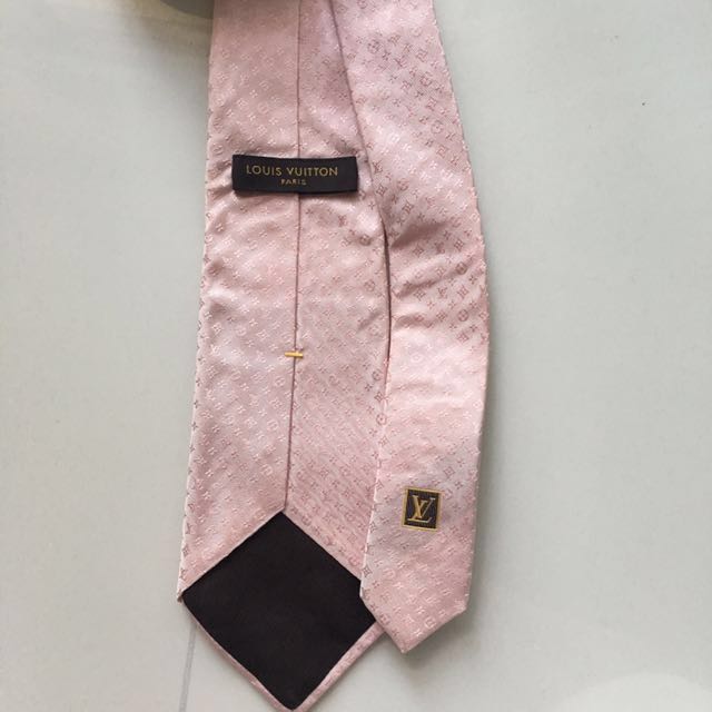 Louis Vuitton Monogram Malletier A Paris LV Logo Mens Neck Tie Muted Pink  Mauve
