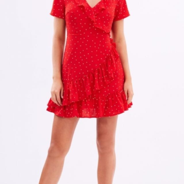Brand New Atmos Here Ruffle Dress Women S Fashion Clothes On Carousell