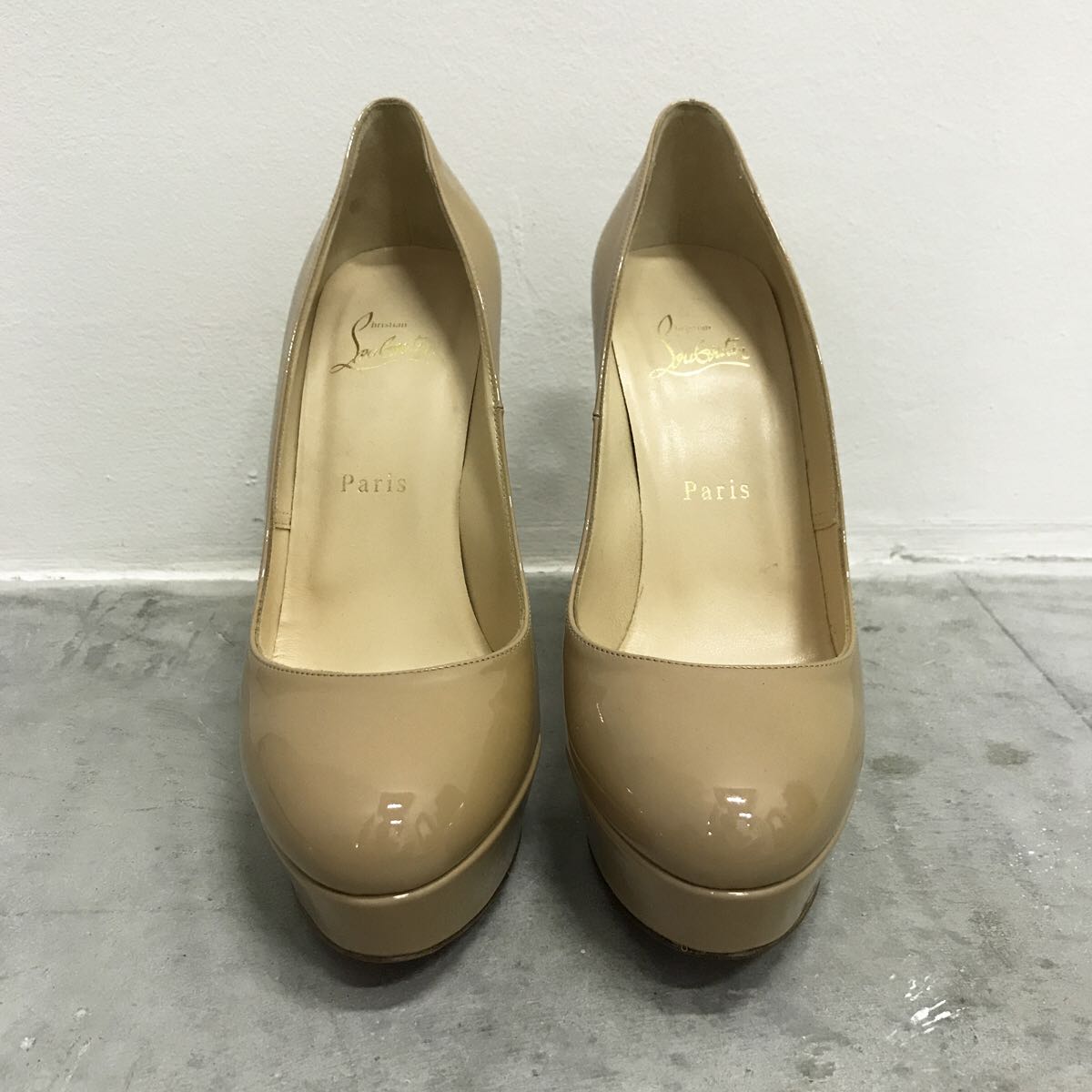 Christian louboutin bianca on sale 140 patent calf