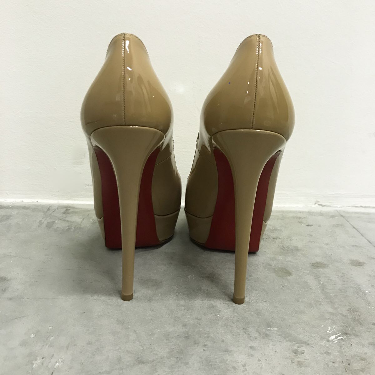 Christian Louboutin BIANCA 140 Patent Calf heels Nude 6248
