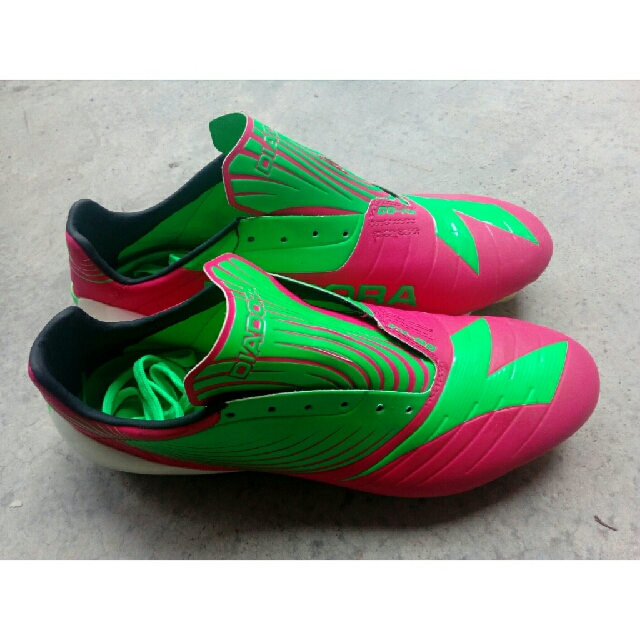 Diadora Football Boots Men s Fashion Footwear Boots on Carousell