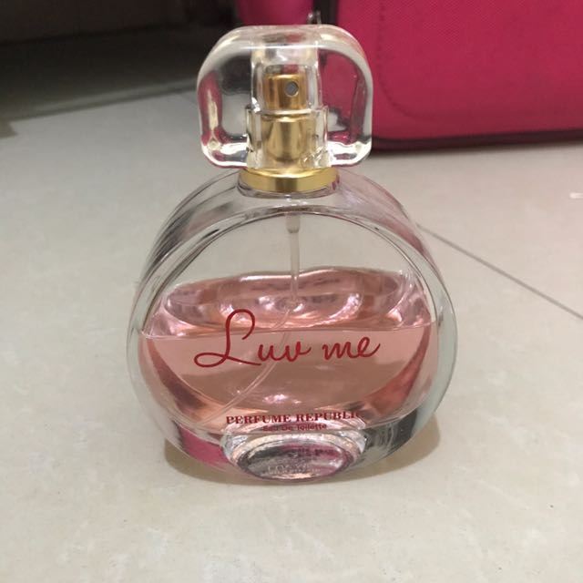 Luv me outlet perfume
