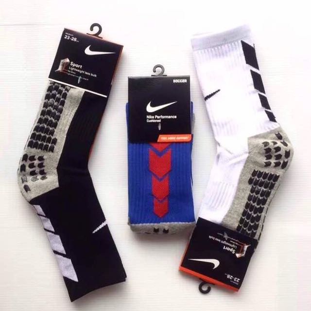 Nike Anti Slip Socks, Men's Fashion, Watches & Accessories, Socks on  Carousell