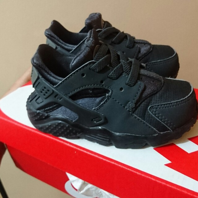 nike huaraches toddler