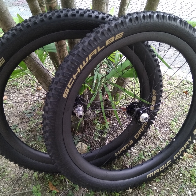 Professional Wheel builder, Sports Equipment, Bicycles & Parts