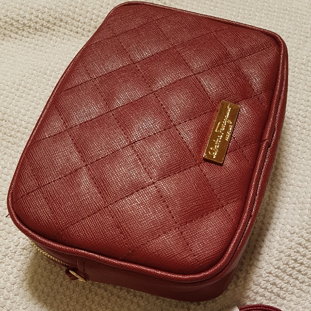 salvatore ferragamo parfums bag