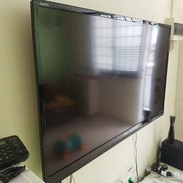 64 INCH TV, Sharp Aquos, TV & Home Appliances, TV & Entertainment, TV on Carousell