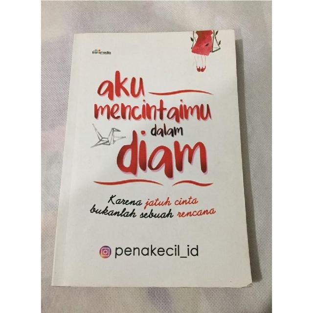 Aku Mencintaimu Dalam Diam Buku Alat Tulis Majalah Lainnya Di Carousell