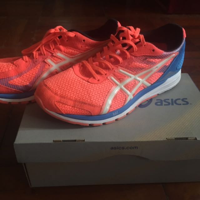 asics gelfeather glide