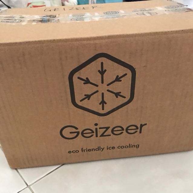 BNIB Geizeer Eco friendly ice cooling air conditioning cube portable