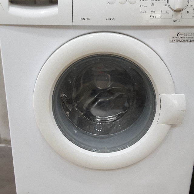 Bosch 6KG front loading washing machine, TV & Home Appliances, Washing Machines and Dryers on