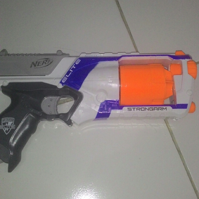 harga nerf strongarm