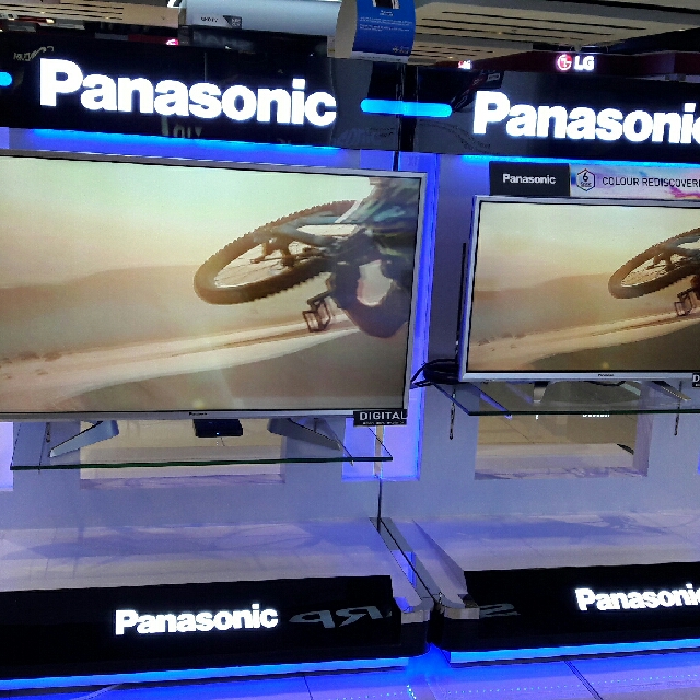 Panasonic Led Tv Basic Smart Uhd Digital Tv Electronics Tvs Entertainment Systems On Carousell