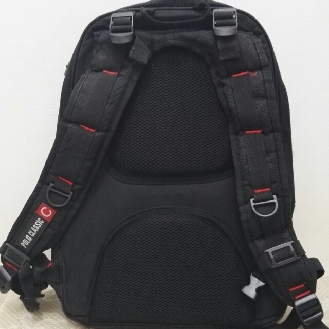 classic laptop backpack