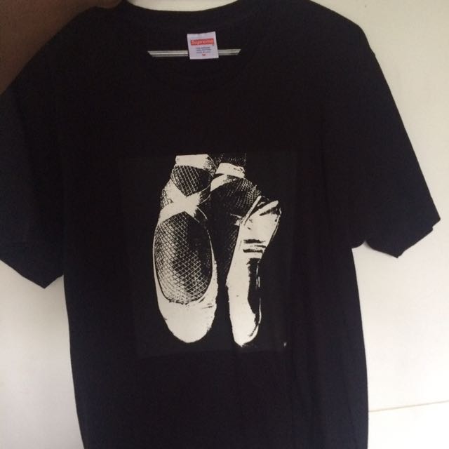 Supreme Ballerina Tee size m
