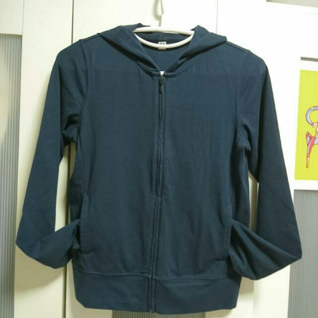 XS Uniqlo Ultra Stretch Dry Sweat Pullover Hoodie, Men's Fashion, Tops &  Sets, Hoodies on Carousell