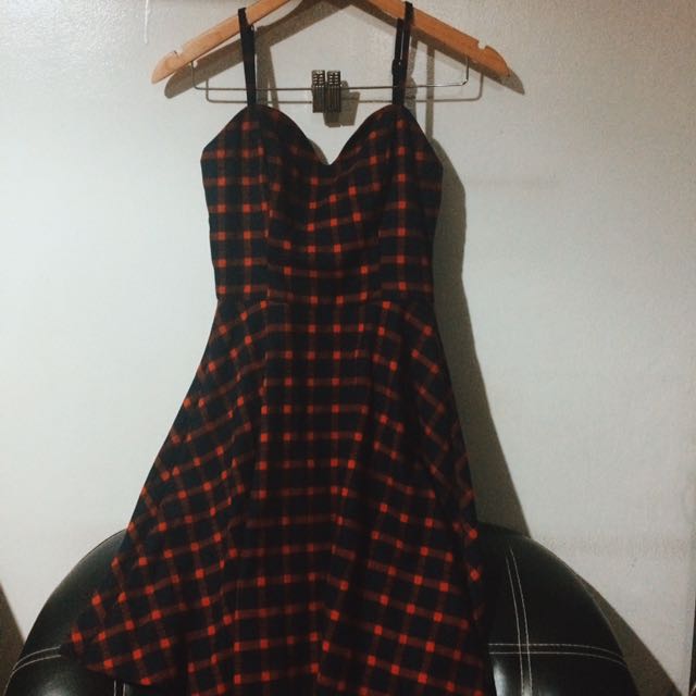Vintage-Inspired Plaid Dress (Category: Blouses) located in Quezon City. Submitted by gwendilyn (Listing ID 128978250, Image 2). Description: Plaid Red & Dark Blue Dress. Fit to S-M size..