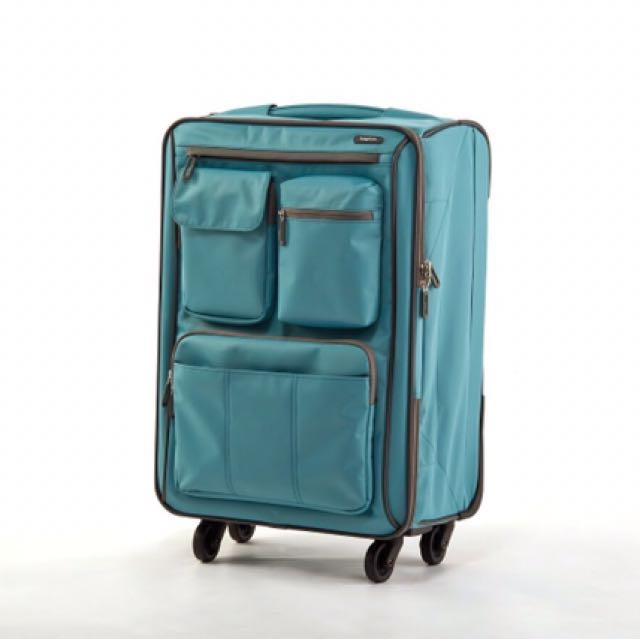 voylux foldable luggage