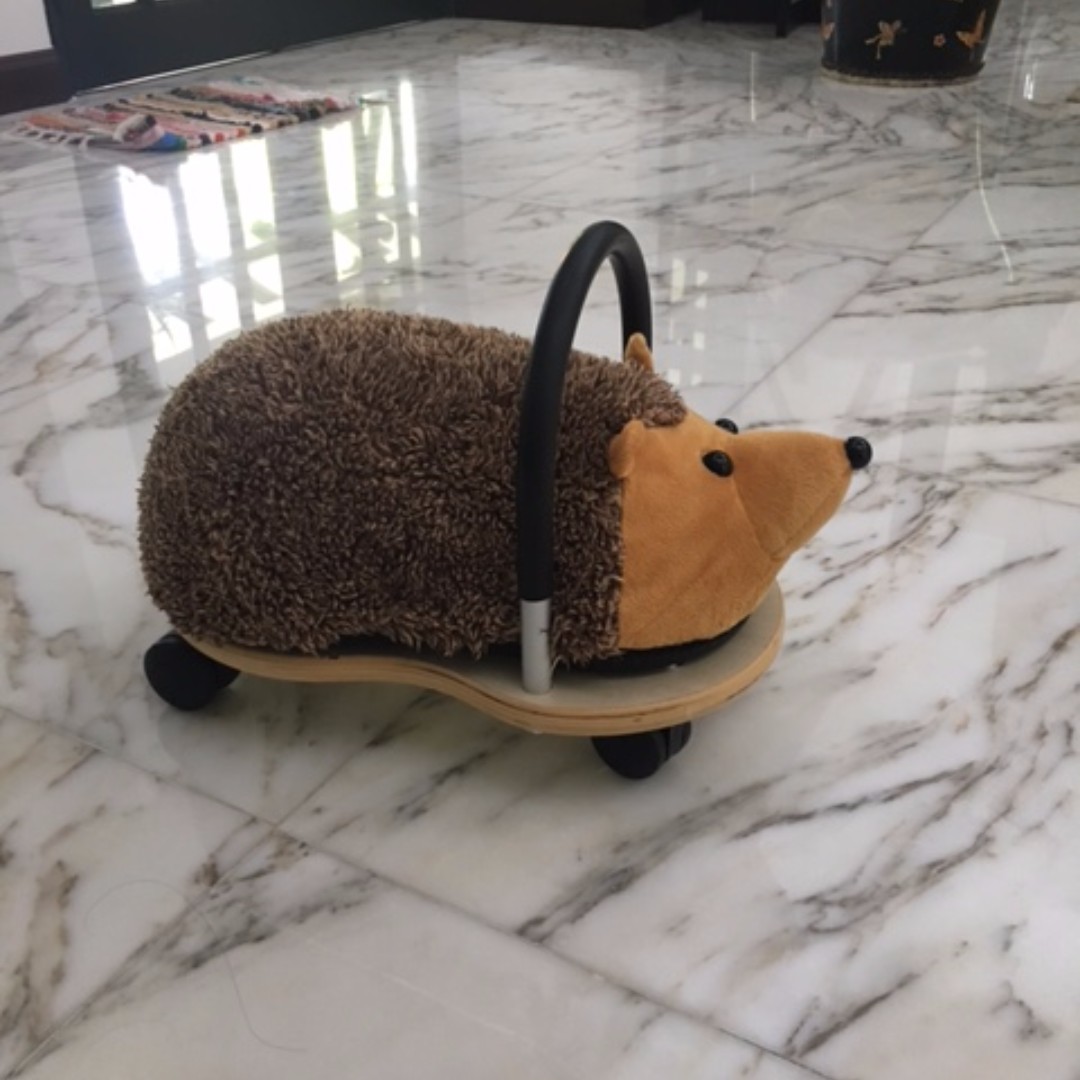 wheely bug hedgehog