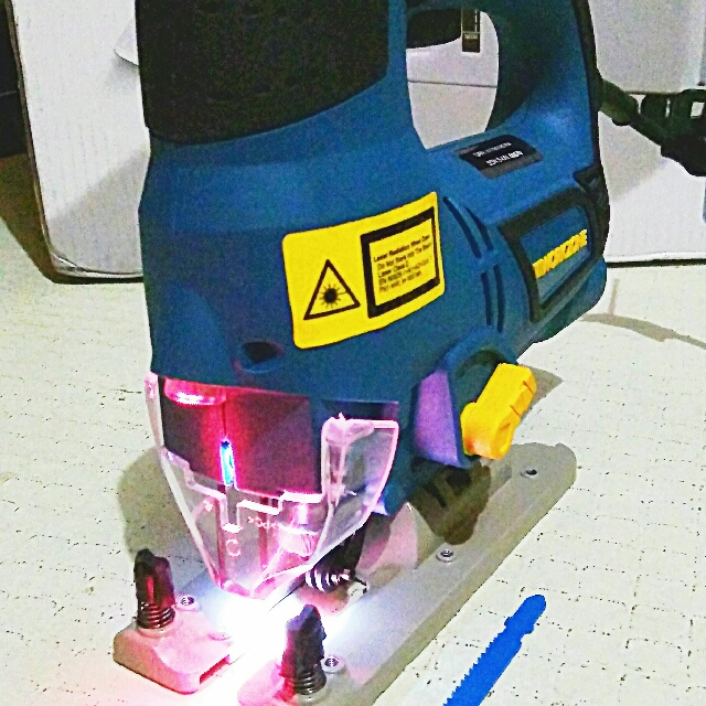 workzone jigsaw, Hobbies & Toys, Stationary & Craft, Craft Supplies