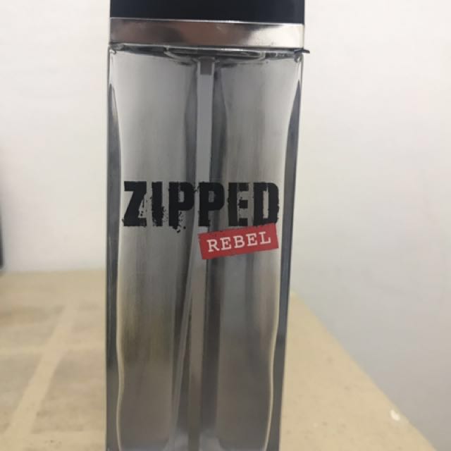 Zipped Rebel Cologne