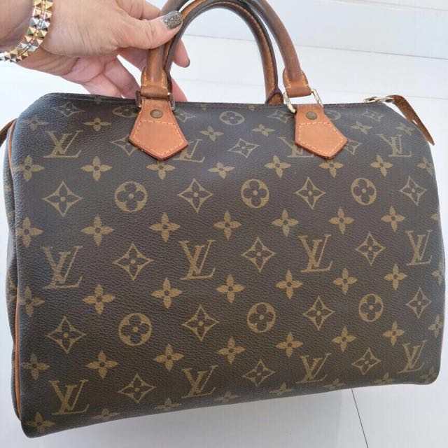 Tas LV terbaru, Barang Mewah, Tas & Dompet di Carousell