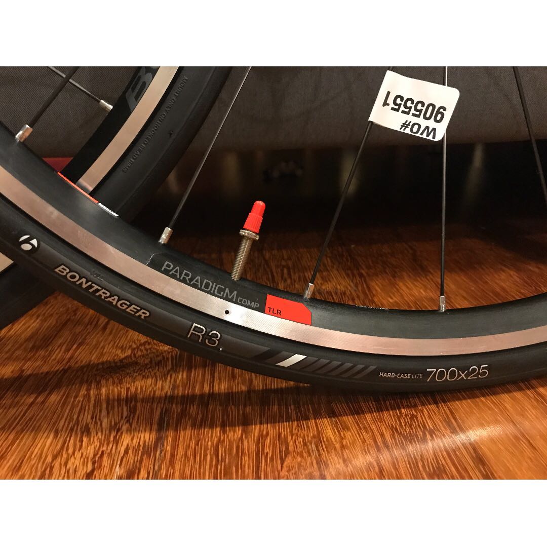 bontrager paradigm tlr wheelset