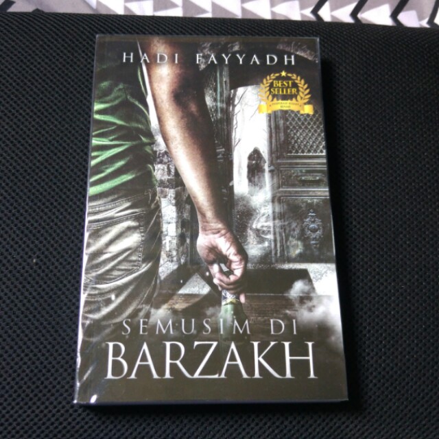 Malaysian Novel Semusim Di Barzakh Books Stationery Fiction On Carousell