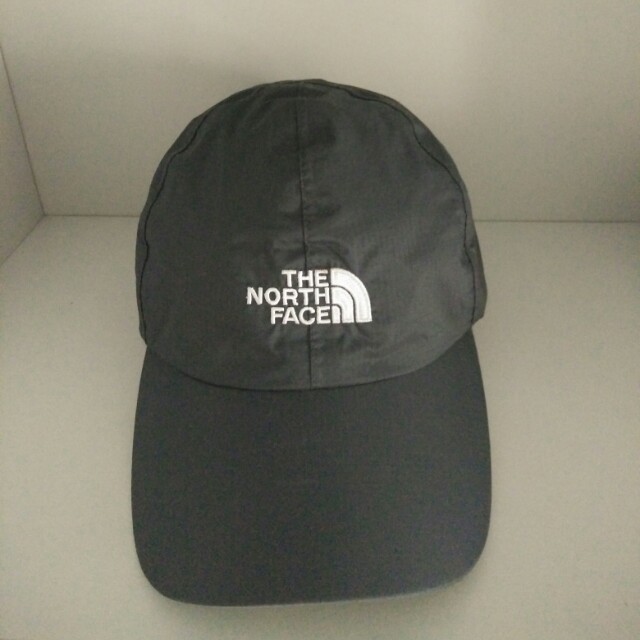 The North Face Gore Tex防水帽 運動休閒 其他運動休閒在旋轉拍賣